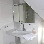 Koni-s-hus-2 Böhl