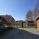Koni-s-hus-2 * Böhl