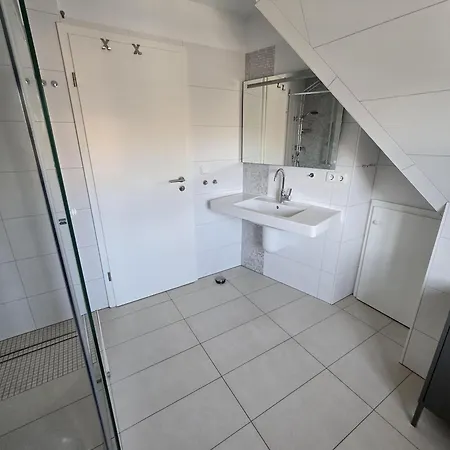Vakantiehuis Koni-s-hus-2 *